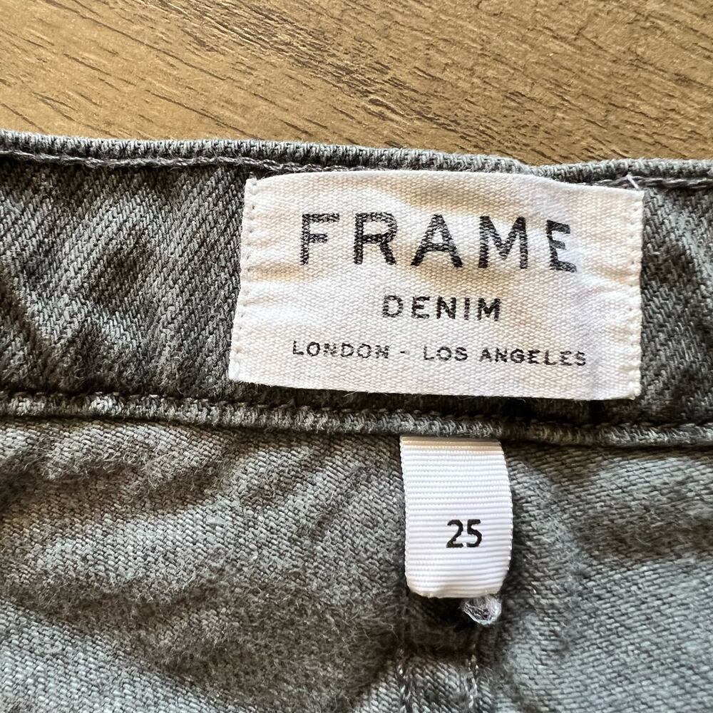 $345 FRAME DENIM Nouveau Le Mix Mini Skirt in Ash Mix Distressed Size 25 - Picture 4 of 6